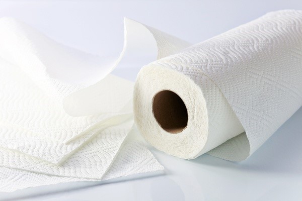 бумажные полотенца с товарным знаком